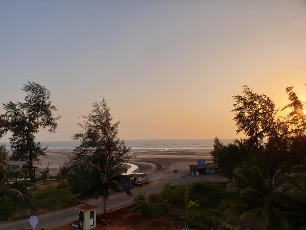 Sagar Sawali Beach Resort Karde Dāpoli Kültér fotó